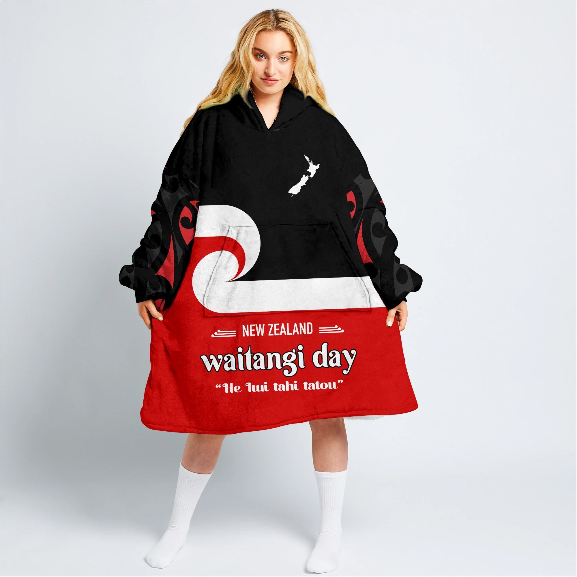 custom-personalised-waitangi-day-wearable-blanket-hoodie-maori-fern-and-tino-rangatiratanga-flag