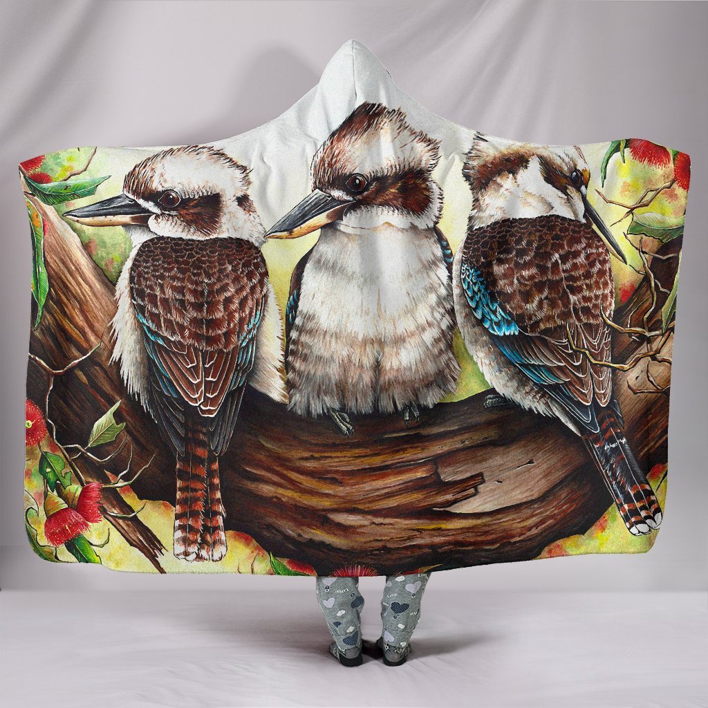 hooded-blanket-kookaburra-with-waratah